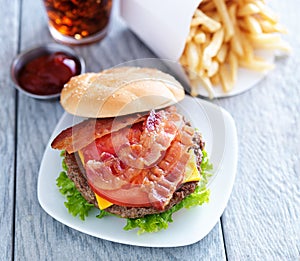 Cheeseburger with bacon