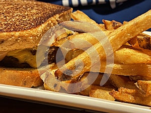 Cheesy patty melt with fries