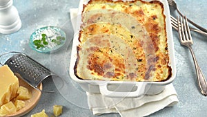 Cheesy scalloped potatoes