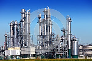 Chemical refinery photo