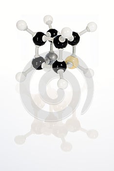 Chemistry model of the Cubane ion