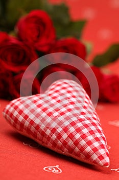 Chequered fabric heart and roses