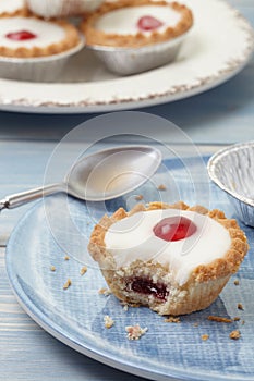 Cherry bakewell tart