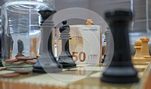 the chess game of the euro to recover