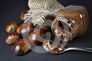 Chestnuts and a chocolate cream in little jars