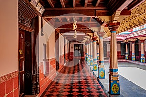 Chettinadu Style Heritage Homes in Karaikudi, Pallathur, Athangudi & Kothamangalam are the most lavish & exquisite architectural b