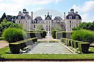 Cheverny castle and garden