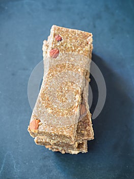 Chewy muesli granola power bar