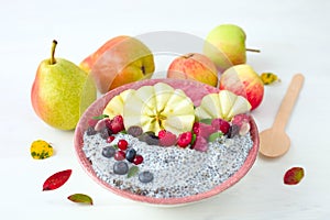Chia apple pudding