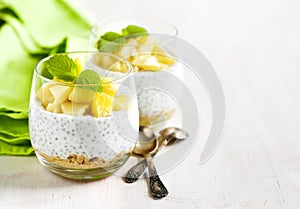 Chia seed pudding with caramelized apple and crushed grain cookies