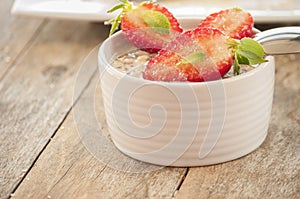 Chia strawberry pudding