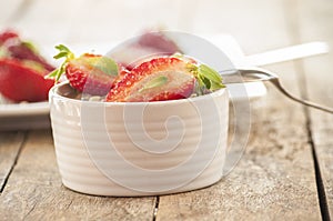 Chia strawberry pudding