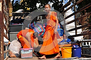 Chiang Mai, TH: Teenaged Monks in Truck