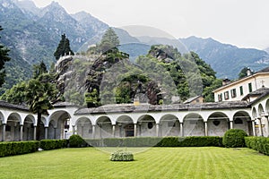 Chiavenna: cloister of San Lorenzo