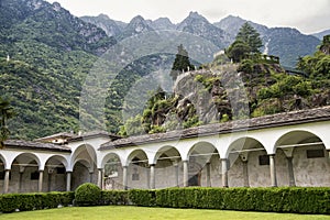 Chiavenna: cloister of San Lorenzo