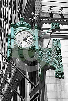 Chicago clock