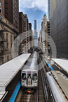 The Chicago L overground subway train