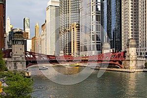 Chicago River flows through canyon of skyscraper