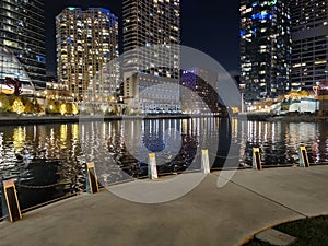 Chicago water river walk night view