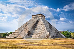 Chichen Itza, El Castillo  - Yucatan, Mexico