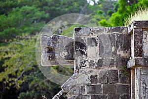 Chichen Itza - Kukulkan`s Pyramid - Snake`s hea3 2