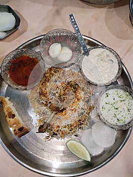Chicken Briyani, Rasogulla, Khir, Rassa, Kadi, Cake 2