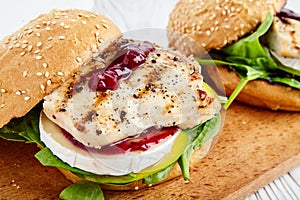 Chicken Burger with apple, cheese and jam