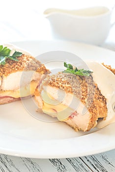 Chicken Cordon bleu