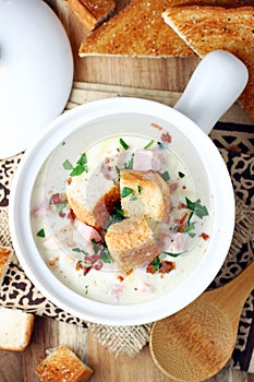 Chicken Cordon Bleu Soup