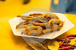 The chicken feet are also an important dish in the halogen dish.