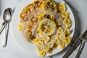 Chicken Francese Farfalle