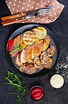 Chicken meat with grilled vegetables