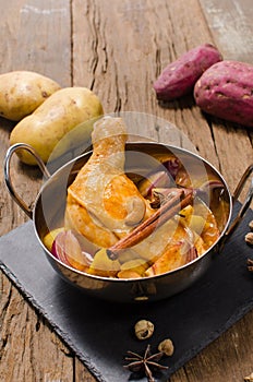 Chicken mussaman curry,