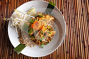 Chicken Pad Thai Plate