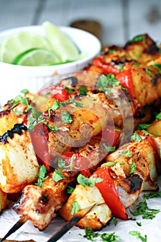 Chicken and pepper kebabs