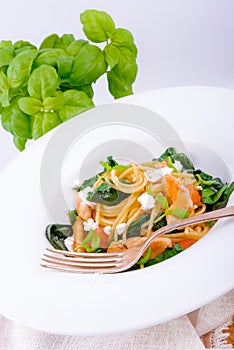 Chicken spinach pasta