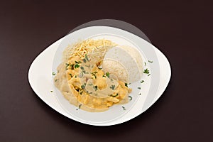 Chicken stroganoff dish