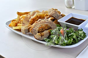 Chicken Wings and French Fries with Salad 3