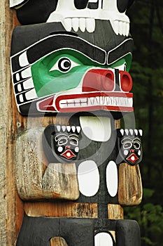 Chief Wakas totem pole photo