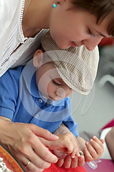 Child at creative workshop