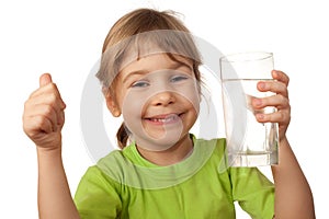 Child drink water from glass container