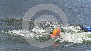 Child Falls Off Kneeboard At Cable Park