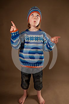 Child fashion sweater