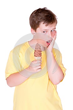 Child with ice-cream