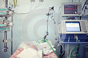 Child in the newborn intensive care unit