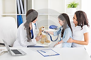 Child patient with general practitioner