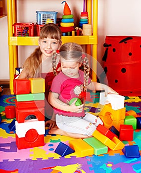 Child play block and construction set .