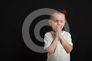 A child pray to god flush hands