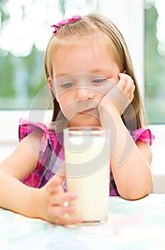 Child refuses to drink milk