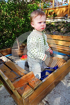 Child sandpit photo